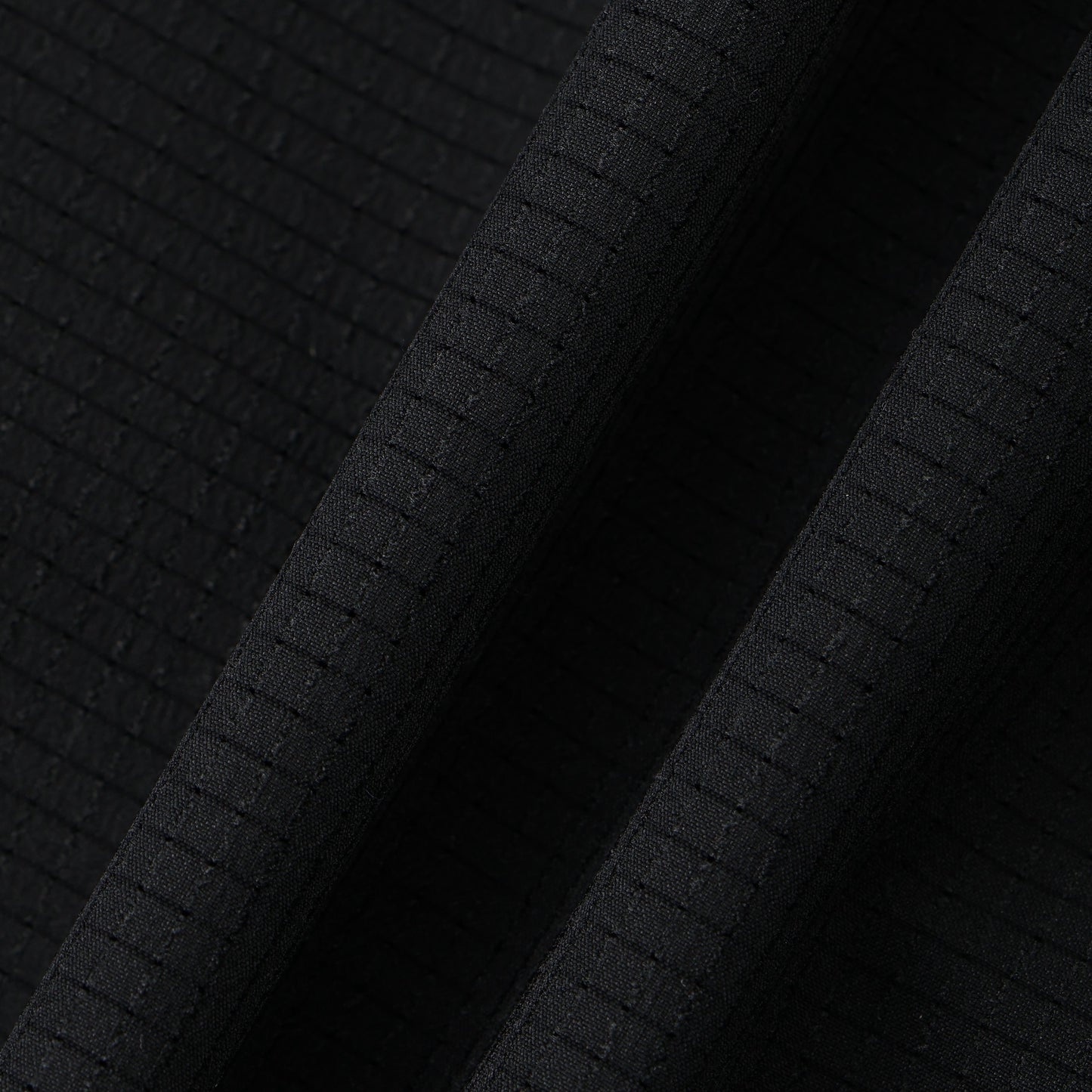 【MENS】コウツウキテーパードパンツ BLK